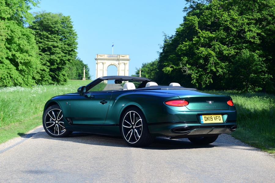  Bentley Continental GT Convertible First Edition 2019 года  (UK) (фото 7 из 22)